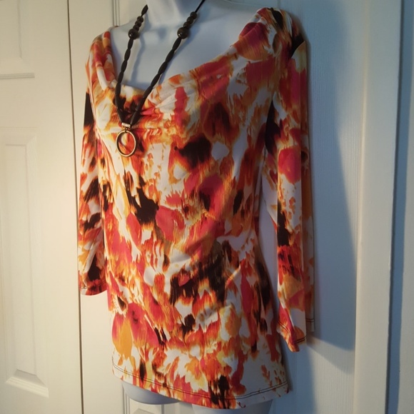 TOP. - Picture 4 of 5